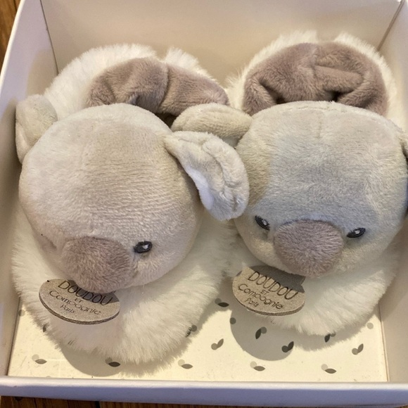 DouDou Et Compagnie Baby Koala Slippers Booties Gray White 0-6 Months - Picture 1 of 8